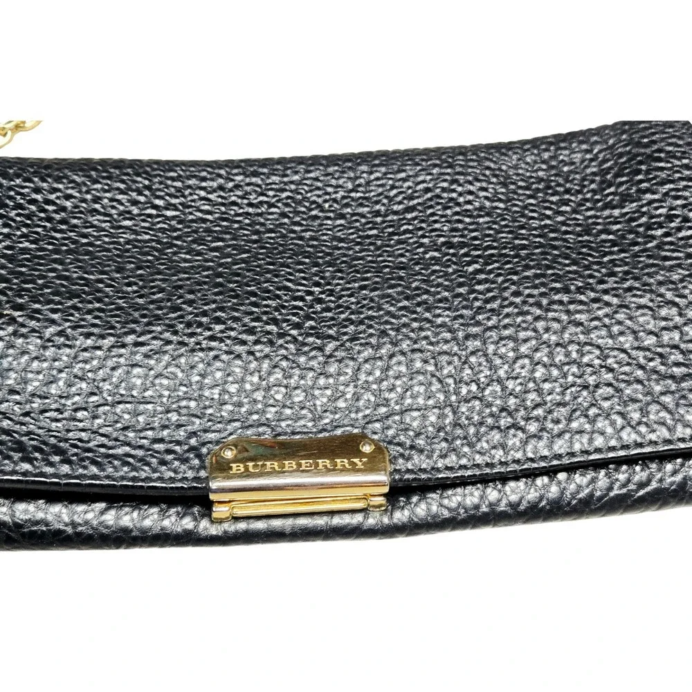 Women's Burberry Black Mildenhall Pebbled Leather Gold Chain Shoulder Bag - Picture 4 of 8